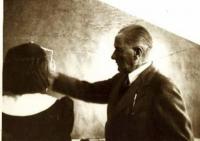 ONLARA ÇOK ŞEY BORÇLUYUZ